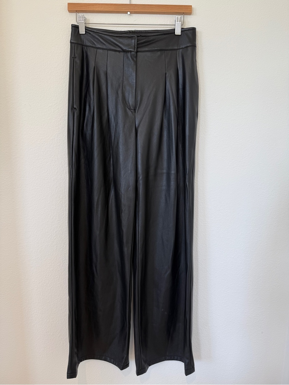 NWT Elie Tahari Black Faux Leather Wide-Leg Trousers 4